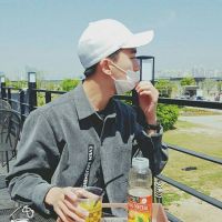 帅男生活照微信头像