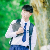 校园清纯男生头像