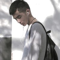 清纯干净帅气的男生头像