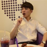 清纯干净帅气的男生头像