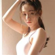 穿吊带背心的女生头像