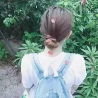 森系女生背影头像