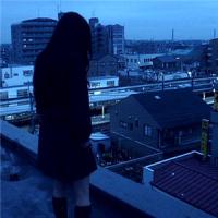 落寞背影女生头像
