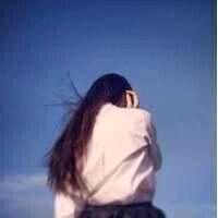 落寞背影女生头像