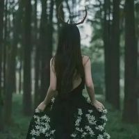 森系女生背影头像