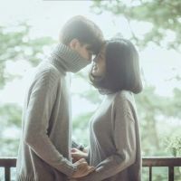 灰色伤感个性情侣头像女生