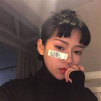 高领毛衣女孩QQ闺蜜头像