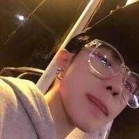 粉色男生个性头像