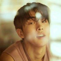 粉色男生个性头像