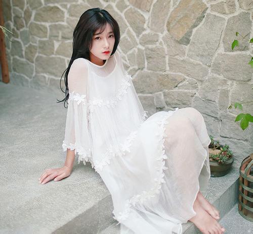 清新的两个字网名女生网名
