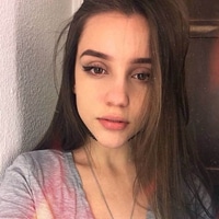 欧美长发女生高清头像唯美
