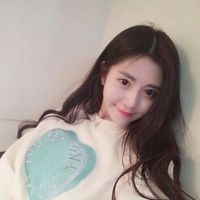 qq头像女生要哭了