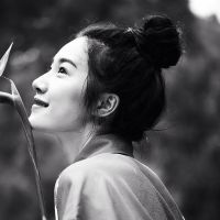 微信丸子头女生头像