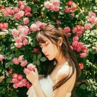 森系侧脸唯美女生头像