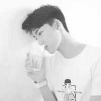 孤独悲伤的男生头像图片大全