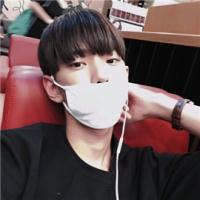 孤独悲伤的男生头像图片大全