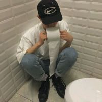 孤独悲伤的男生头像图片大全