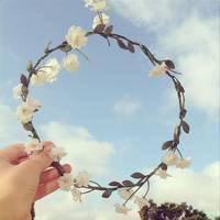 带花环的微信女生头像