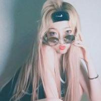 qq姐妹头像霸气2张
