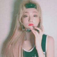 qq姐妹头像霸气2张