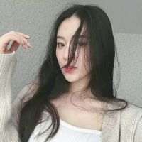 干净大气的女生头像