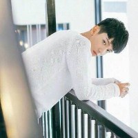 女生喜欢的干净的男生头像
