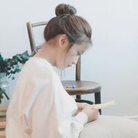 干净简单的女生头像