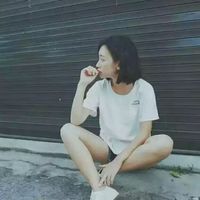 素雅干净的女生头像