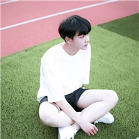 干净白色男生头像