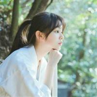 干净温暖的女生头像