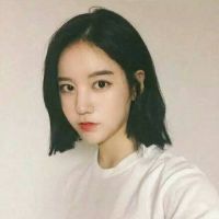干净温暖的女生头像