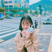 青纯唯美女生头像