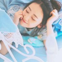 唯美小清新简约风头像女生
