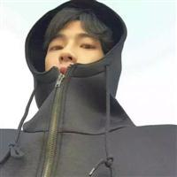 炫酷冷漠的男生头像