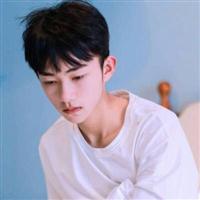 2018男生微信成熟头像
