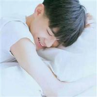 2018男生微信成熟头像