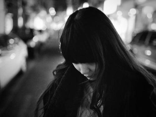 女生难过的说说带图片