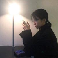 潮闺蜜头像一对两张呆萌