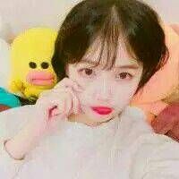 卡通可爱萌萌姐妹头像一对