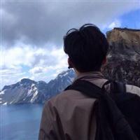 男生个性头像望天空