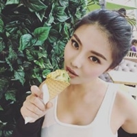四姐妹头像一人一个