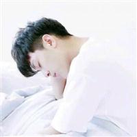 阳光快乐的微信男生头像