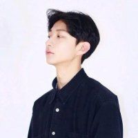 冷漠帅气男生的qq头像
