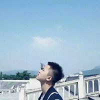 2018最新情侣头像一人一张
