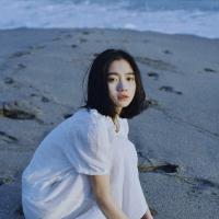 小清新女生头像无水印