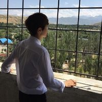 男生一个人伤感头像