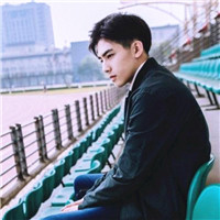 男生一个人伤感头像