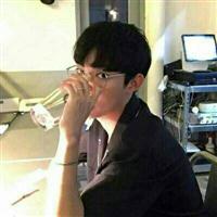 最高傲的微信男生头像