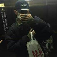 最高傲的微信男生头像