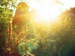 心里难受的伤感句子说说心情短语